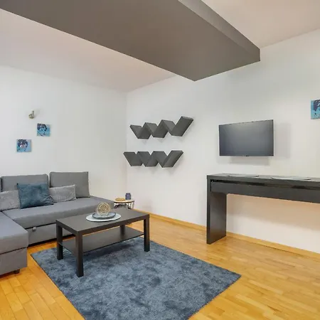 Beautiful & Spacious Strzalowa Apartament Near City Centre By Noclegi Renters Posen Exterior foto