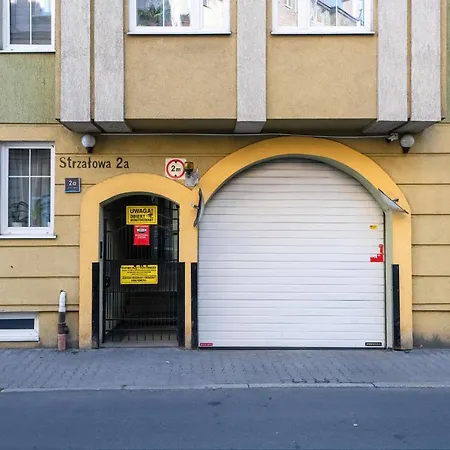Beautiful & Spacious Strzalowa Apartament Near City Centre By Noclegi Renters Posen Exterior foto